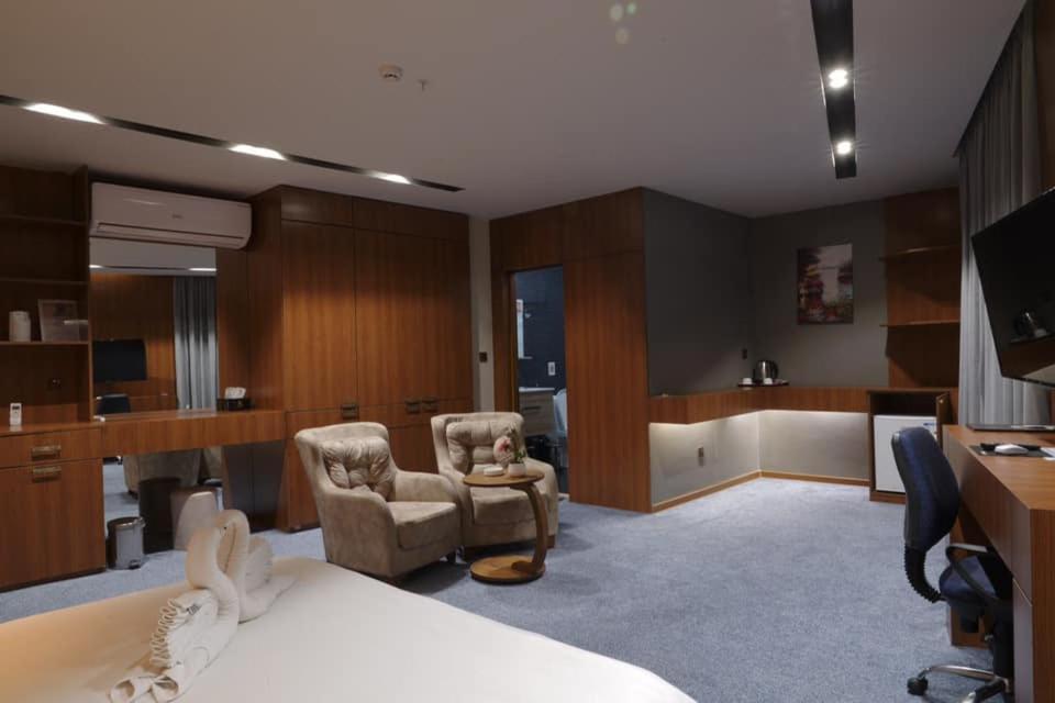 Gratus Hotel Ербіль Екстер'єр фото